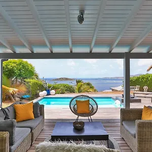 Life Is Good In Villa